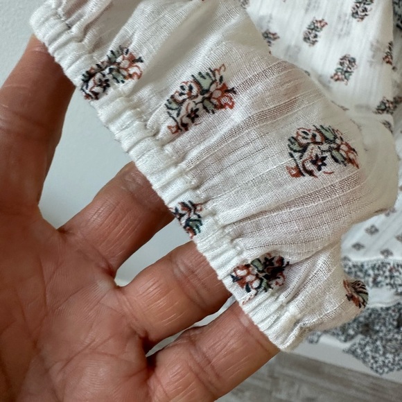 Veronica Beard White and Blue Wrap Dress - Picture 6 of 10